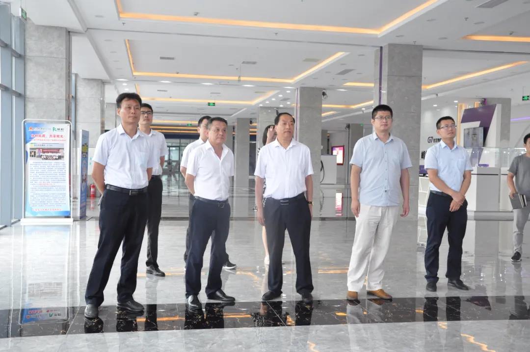 順和集團(tuán)董事長(zhǎng)率隊(duì)赴泰安學(xué)習(xí)考察