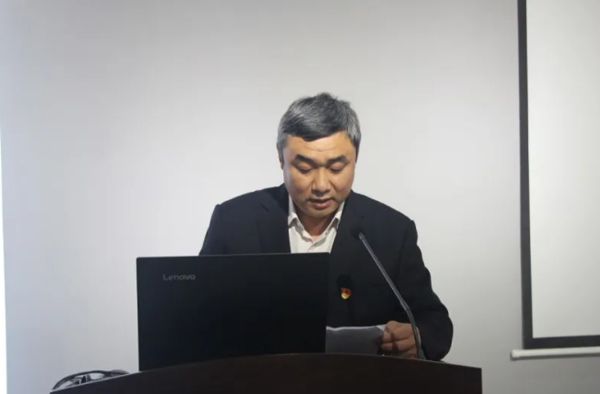 山東順和集團(tuán)召開學(xué)習(xí)貫徹中共第十九屆五中全會精神專題會