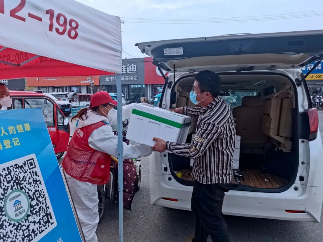 妻子身懷六甲，“準(zhǔn)爸爸”堅(jiān)守防疫一線