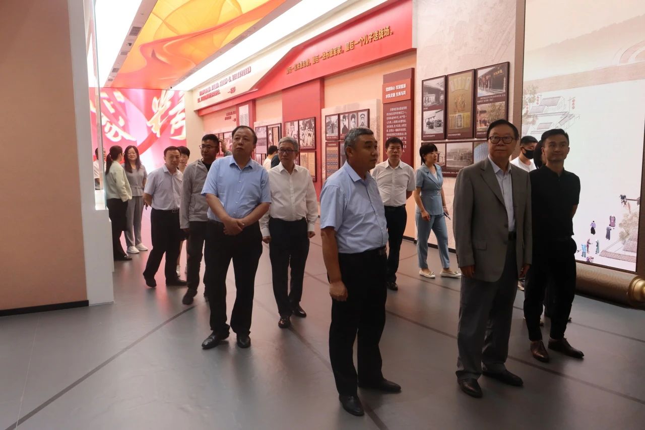 特醫(yī)食品行業(yè)調(diào)研團(tuán)蒞臨順和國際智慧物流園