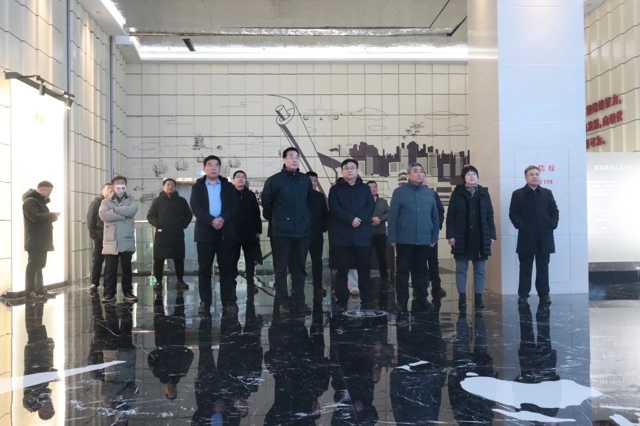 邯鄲市商務(wù)局調(diào)研團(tuán)蒞臨順和國(guó)際智慧物流園參觀調(diào)研