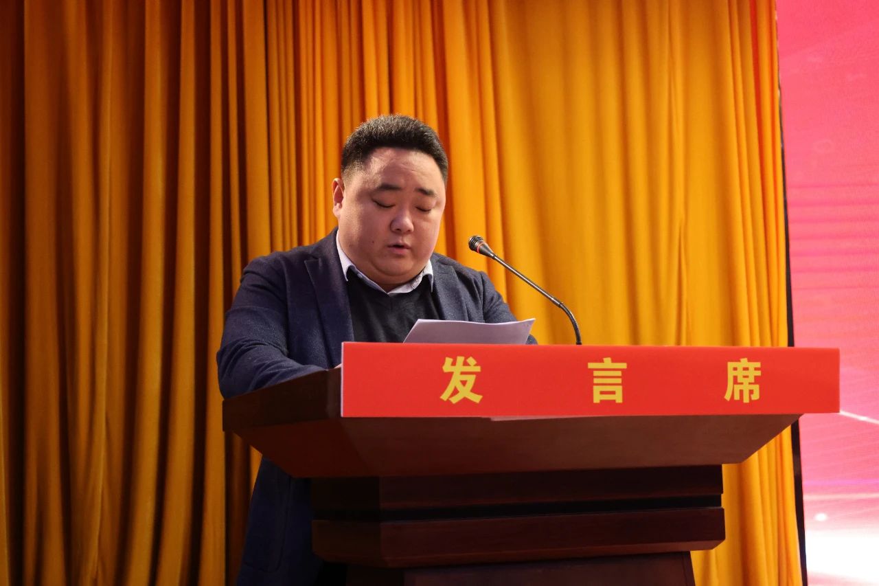 慶祝！順和集團(tuán)文明誠(chéng)信經(jīng)營(yíng)得到蘭山商城肯定并作代表發(fā)言！25家商戶榮獲“2023年度蘭山商城文明誠(chéng)信經(jīng)營(yíng)戶”稱號(hào)