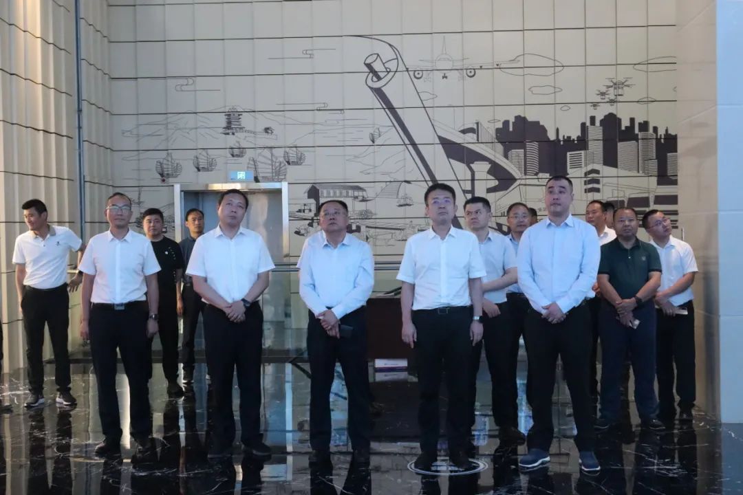 四川遂寧市考察團(tuán)蒞臨順和國際智慧物流園