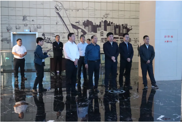 國家交通運輸部公路局養(yǎng)護處一行蒞臨順和國際智慧物流園