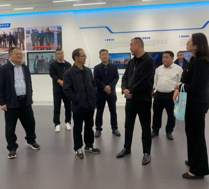 省交通運(yùn)輸廳二級(jí)巡視員于培科一行蒞臨順和國(guó)際智慧物流園參觀考察